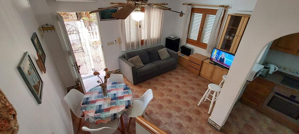 Bed, TV and multimedia, Living room, fireplace, air conditioner