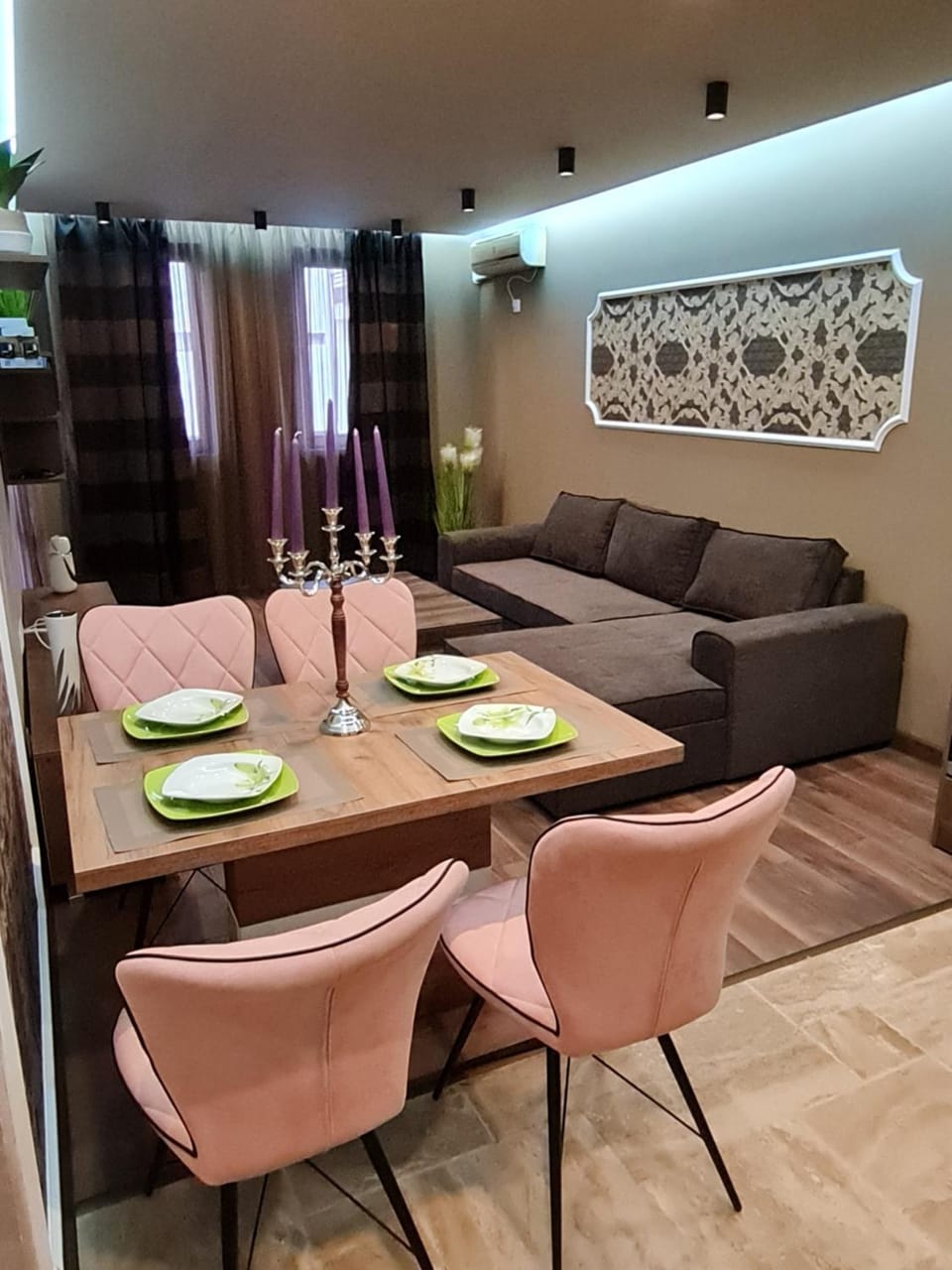 Living room, Seating area, Dining area
