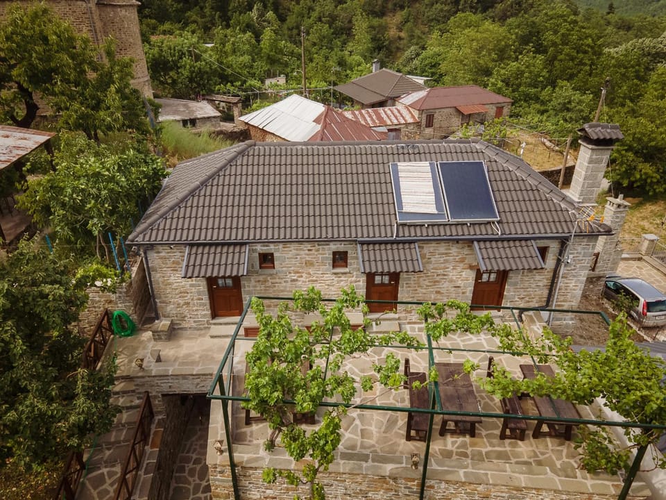 Property building, Bird's eye view