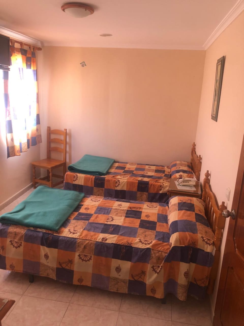 Hostal ALGECIRAS Bed and Breakfast in Algeciras