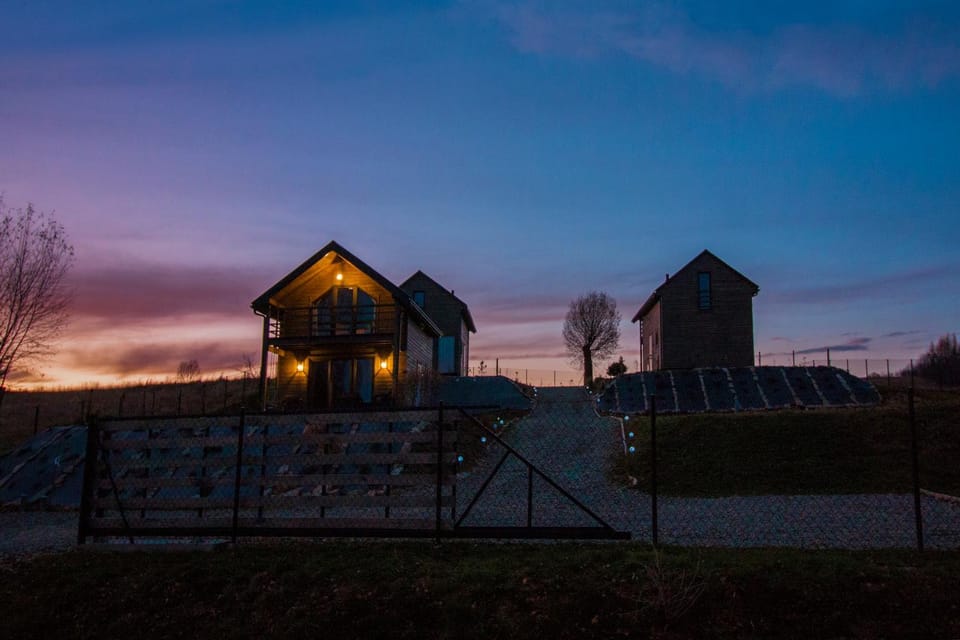 Property building, Area and facilities