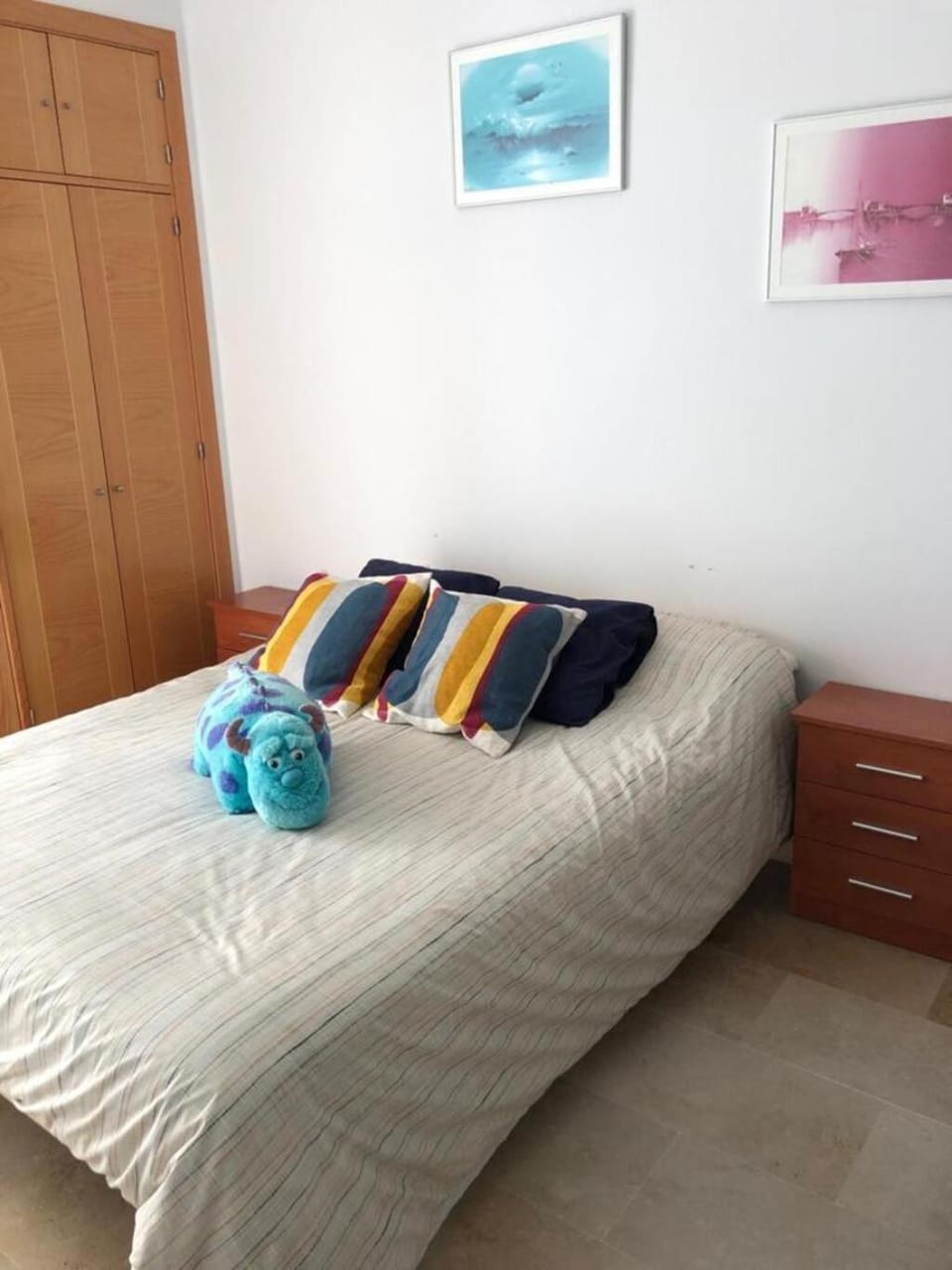 Bed, Photo of the whole room, Bedroom, towels, wardrobe