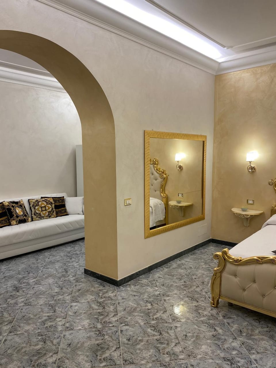 Photo of the whole room
