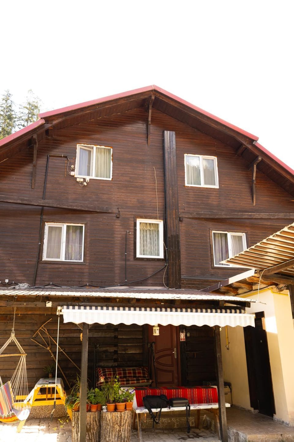 Property building, Day