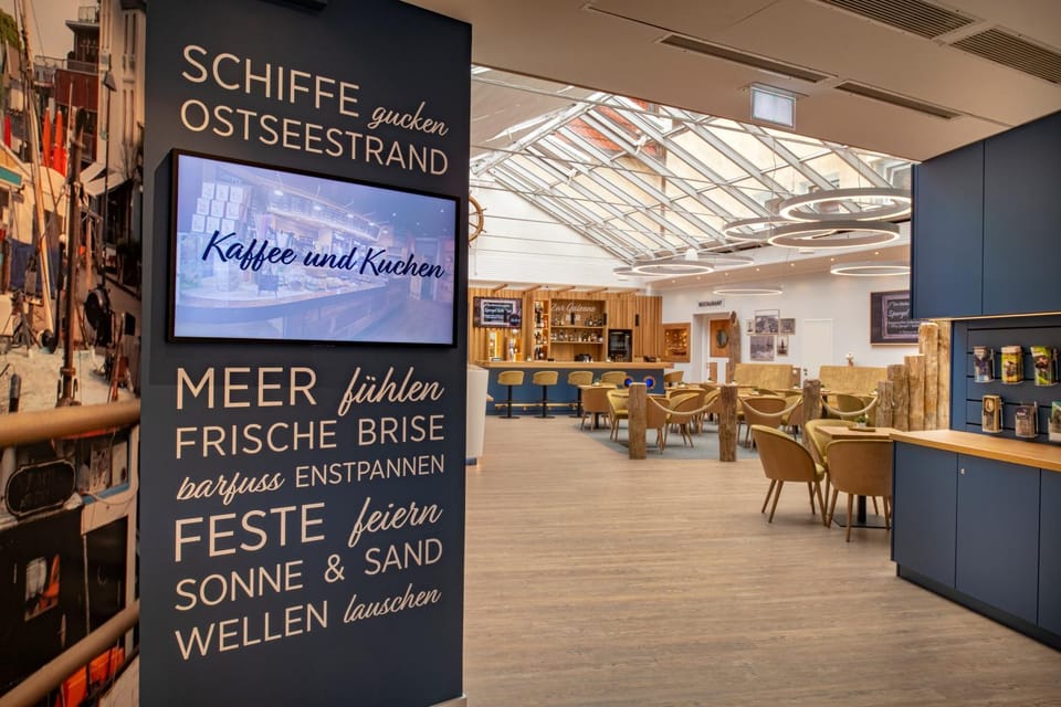 Facade/entrance, Lobby or reception