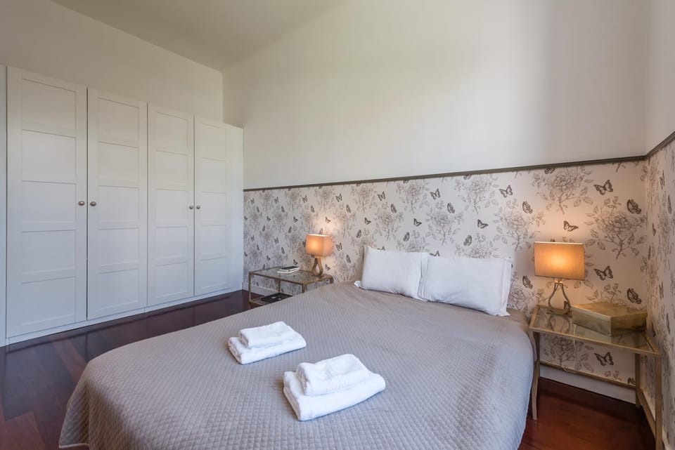 GuestReady - Cityscape coastal flat Apartment in Porto