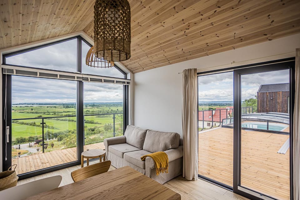 Day, Natural landscape, View (from property/room), Balcony/Terrace, Living room, Seating area, Pool view, Sea view, Swimming pool