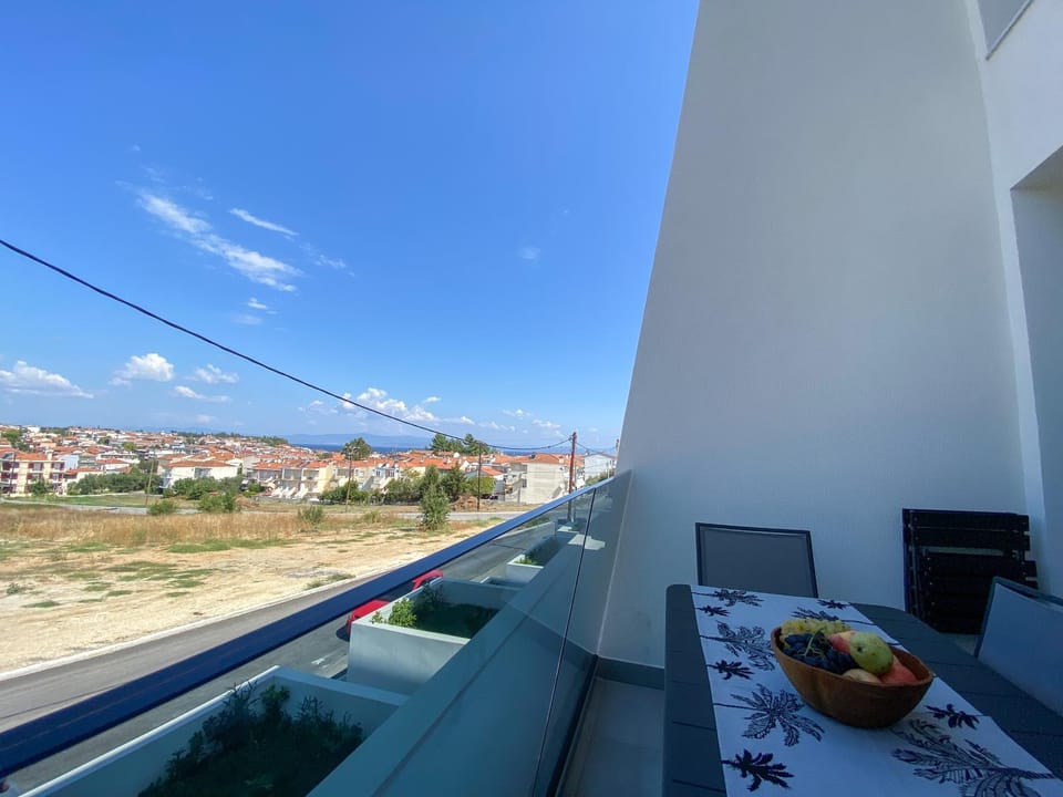 Balcony/Terrace, Balcony/Terrace