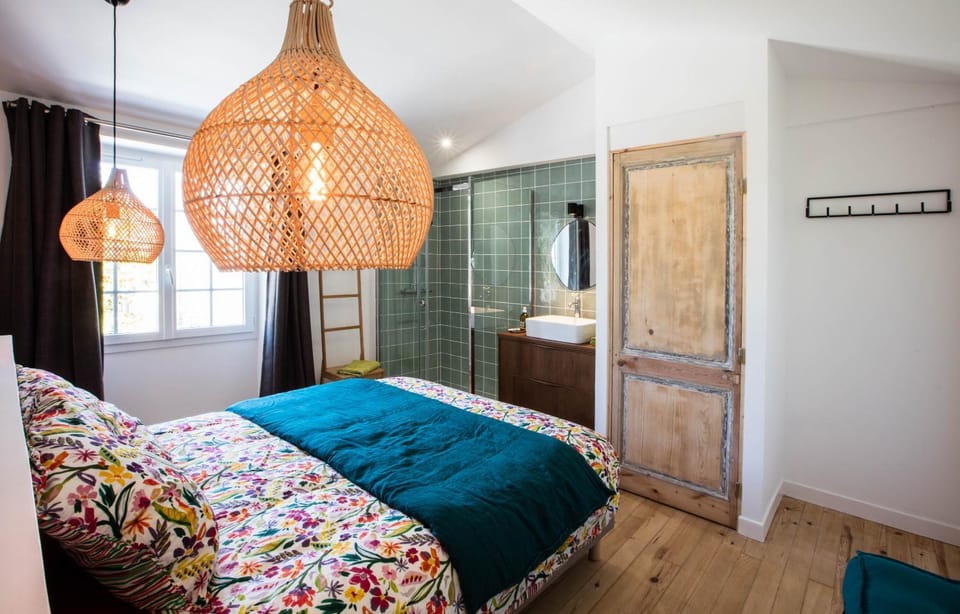 Les Apparts de Charly-Superbe duplex dans un hotel particulier, parking privé gratuit Apartment in La Rochelle