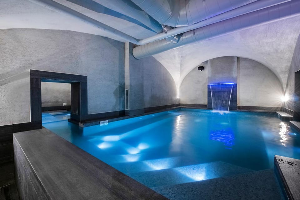 Spa and wellness centre/facilities, Swimming pool