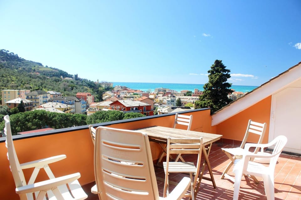 Natural landscape, View (from property/room), Balcony/Terrace, Mountain view, Sea view