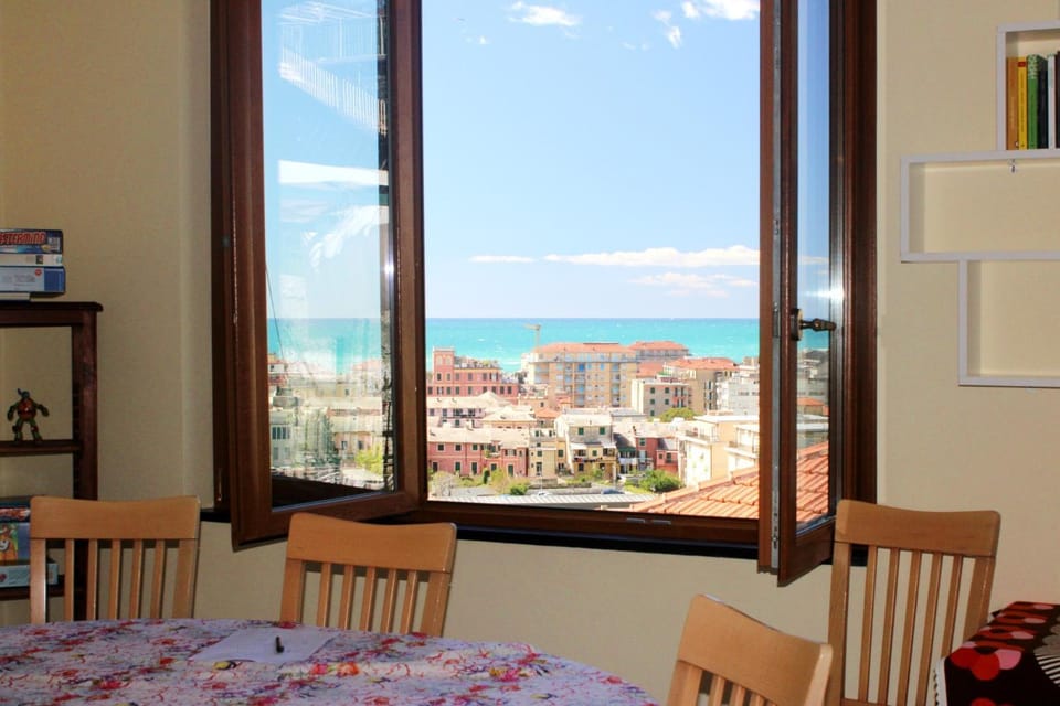 Day, Natural landscape, Library, View (from property/room), Photo of the whole room, Dining area, Sea view
