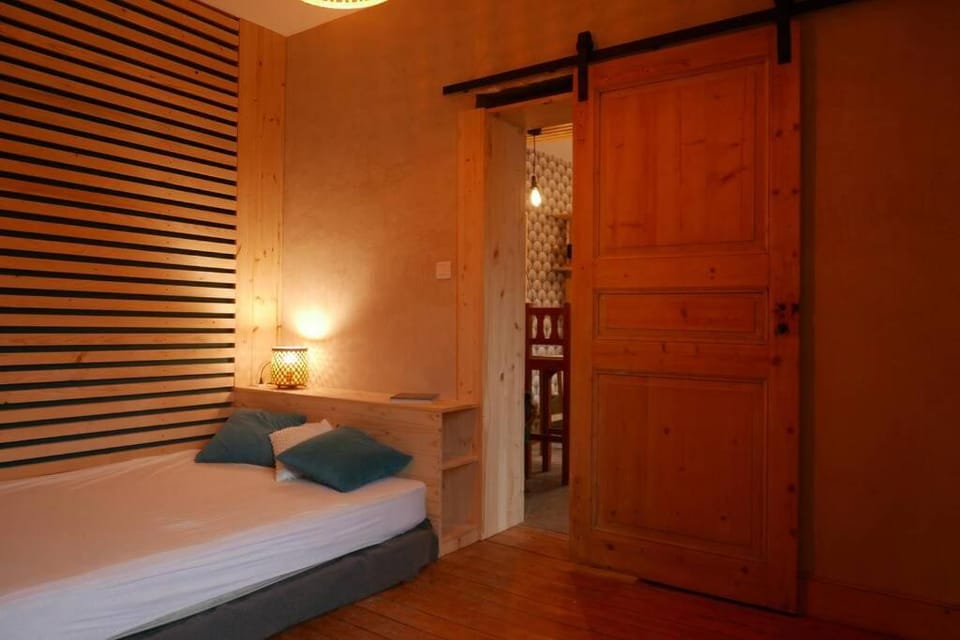 Joli appartement confortable rénové style cosy Apartment in Auvergne-Rhône-Alpes