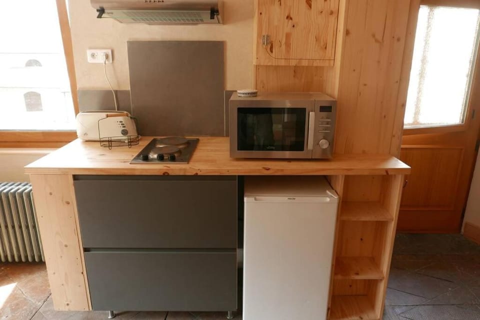 Joli appartement confortable rénové style cosy Apartment in Auvergne-Rhône-Alpes