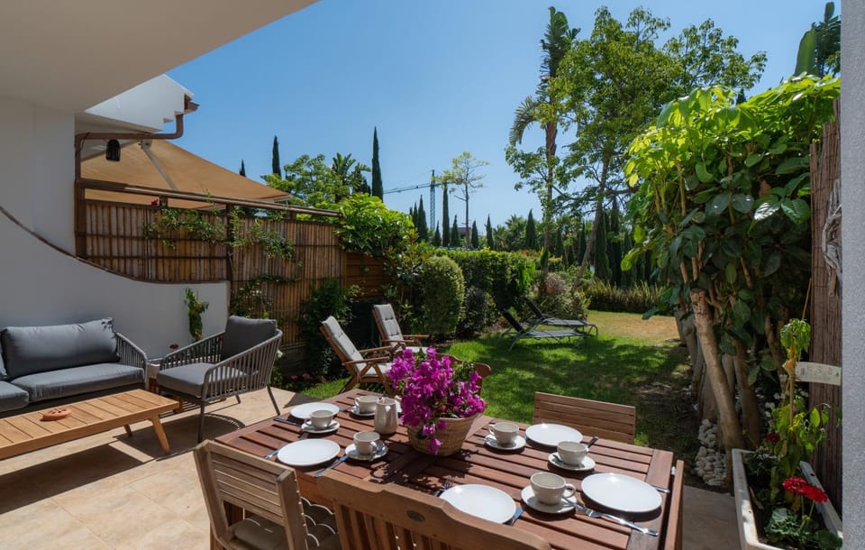 Garden, Balcony/Terrace