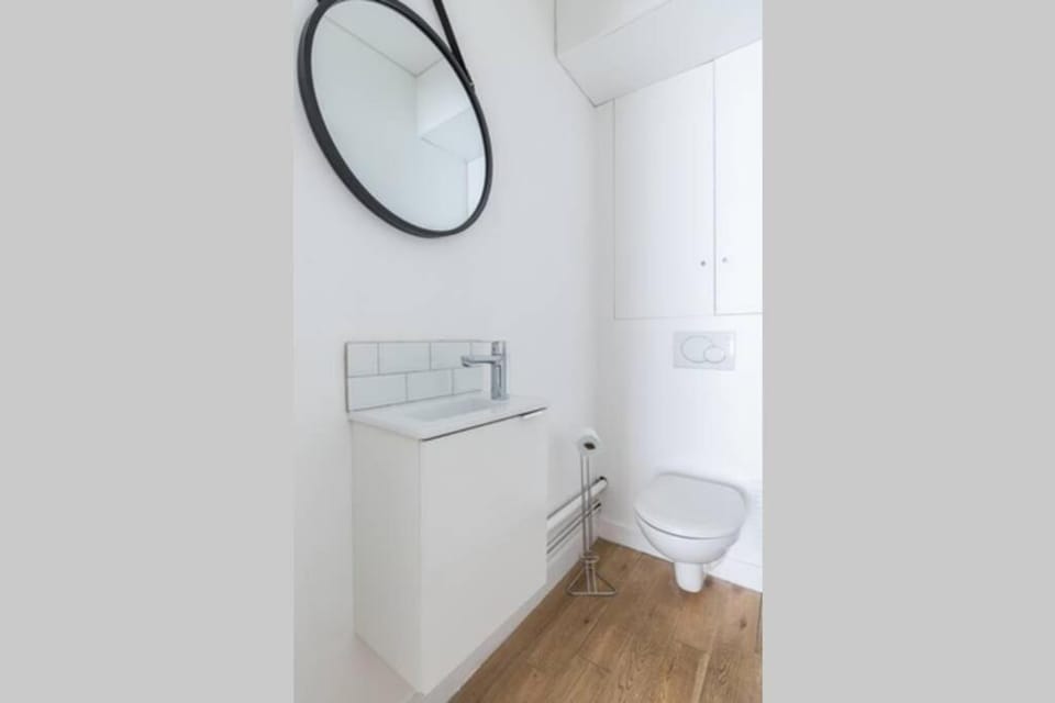 Appartement Duplex de Charme proche de l'opéra Garnier Apartment in Paris