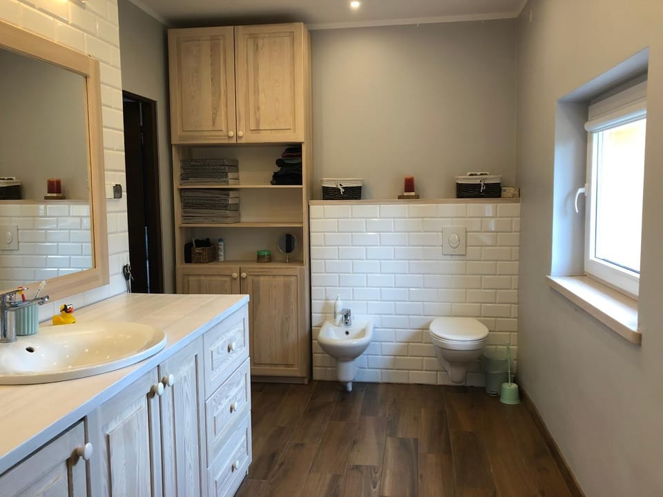Toilet, Bathroom