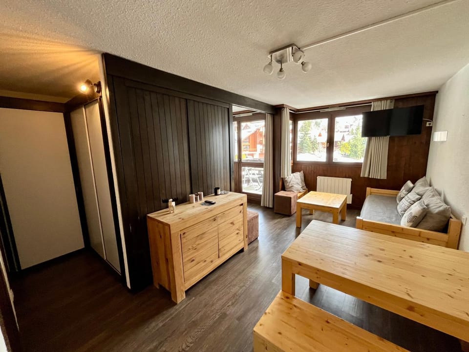 Appartement T2 avec balcon vue sur la montagne - Serre Chevalier Chantemerle Saint Chaffrey - linge de maison non fourni Apartment in Saint-Chaffrey