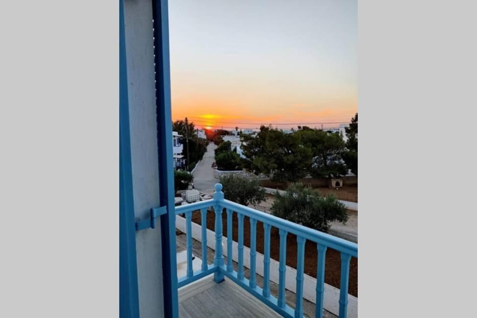 Traditional Concept Apartments Placidity Apartment in Paros, Greece