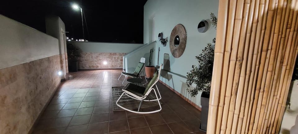 Votrishouse House in Santorini