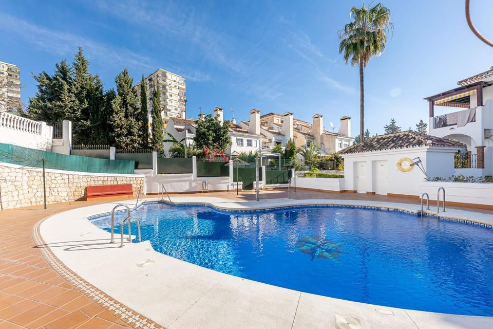 797 Holiday Rentals - Apartamento en Pueblo Quinta a 1 min de la Playa Apartment in Benalmadena