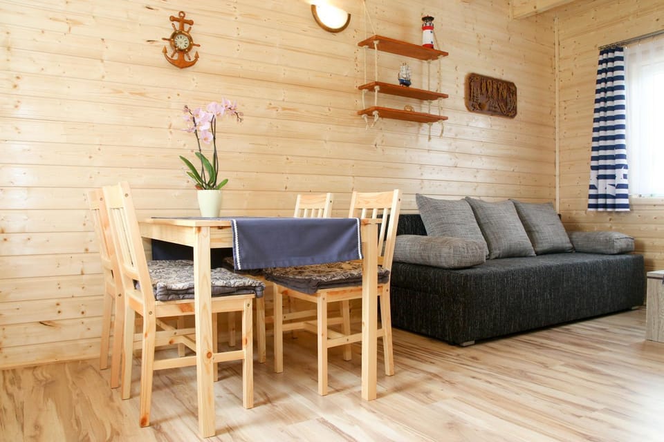 Ustka Domek letniskowy Żeglarski House in Pomeranian Voivodeship