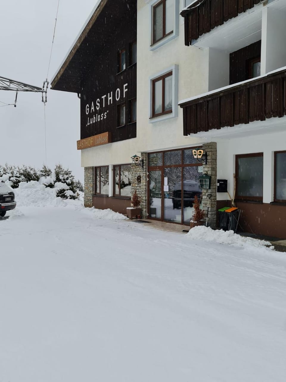 Property building, Winter