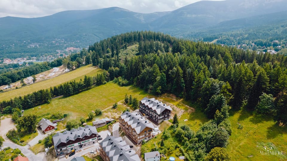Apartament Silence Karpatia Resort Zelda Apartment in Lower Silesian Voivodeship