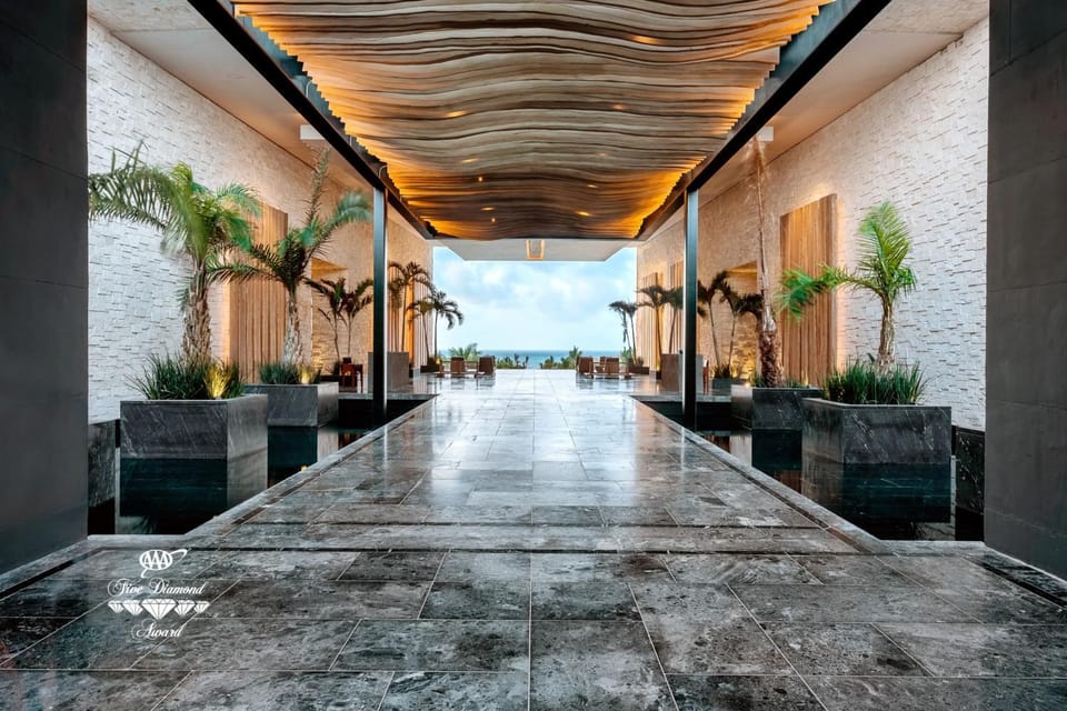 Facade/entrance, Lobby or reception