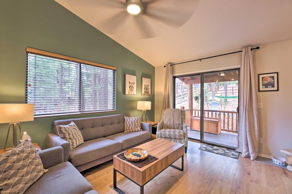 Trail Access: Pet-Friendly Cabin in Show Low! Cabin in Show Low