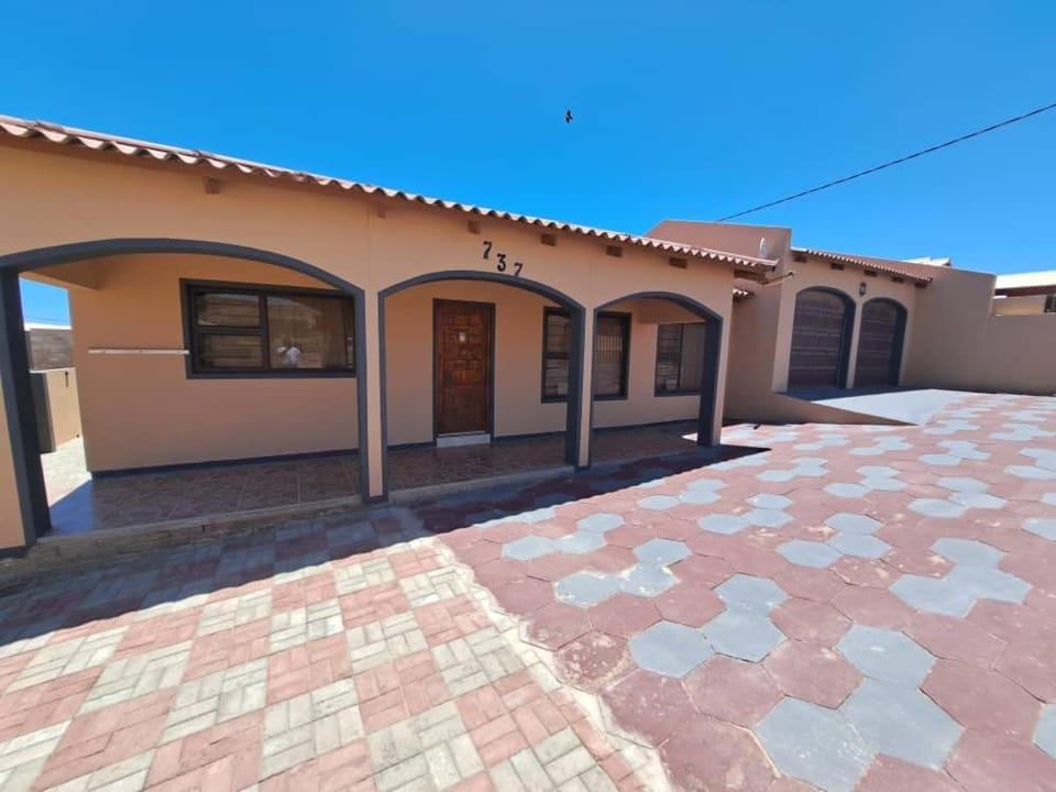JJP SELF CATERING - Three bedroom house House in Namibia