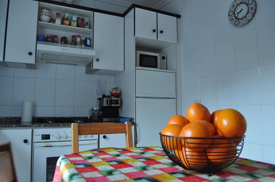 Property building, Breakfast