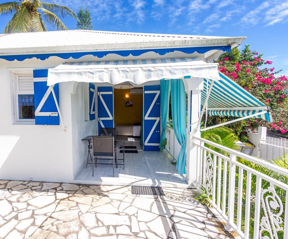 LE DIAMANT BLEU House in Sainte-Anne