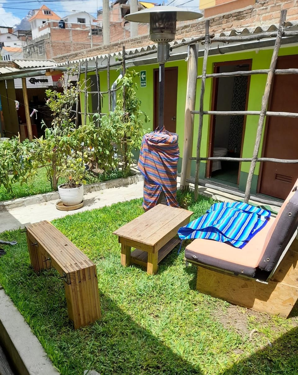 Property building, Patio, Garden, Garden view, sunbed