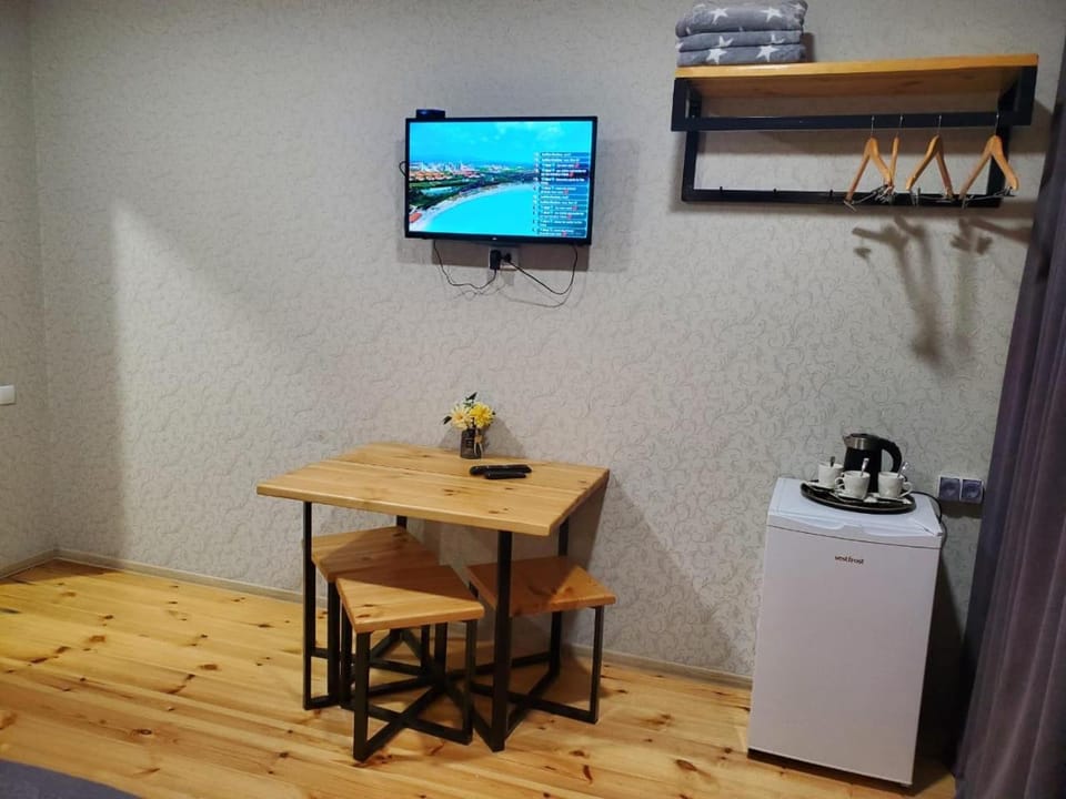 TV and multimedia, Dining area