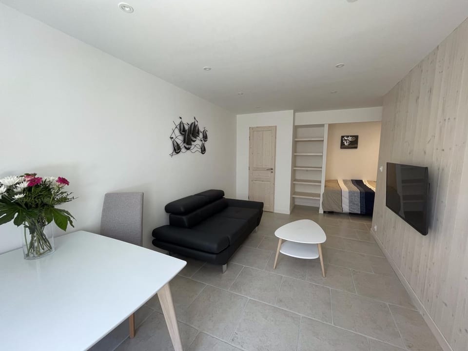 Le Petit Navire Apartment in La Flotte