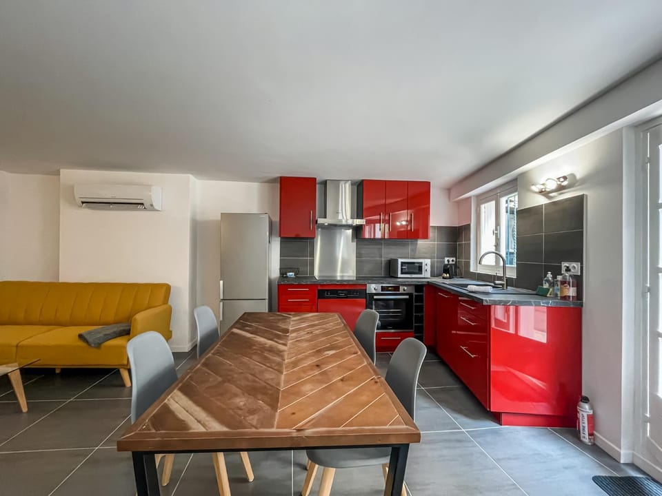 T2 tout équipé à 2 min de la plage ménage inclus 1 Apartment in Port-Vendres