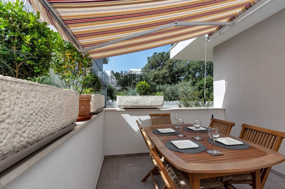 Adele Apartment in Makarska
