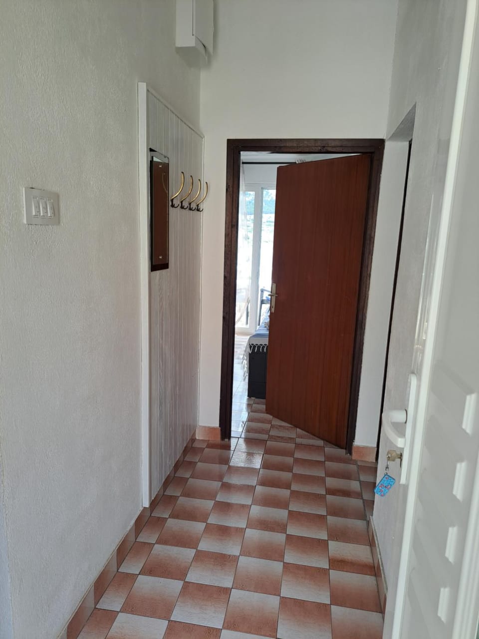 Area and facilities, room service