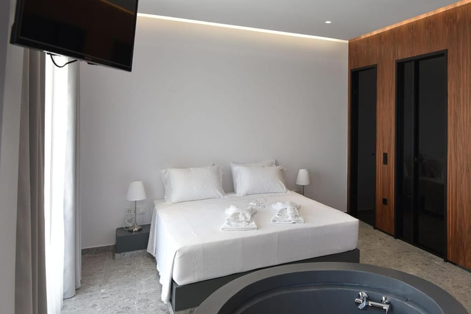 Rose n Stone, King, Luxury Houses Apartment in Decentralized Administration of the Aegean