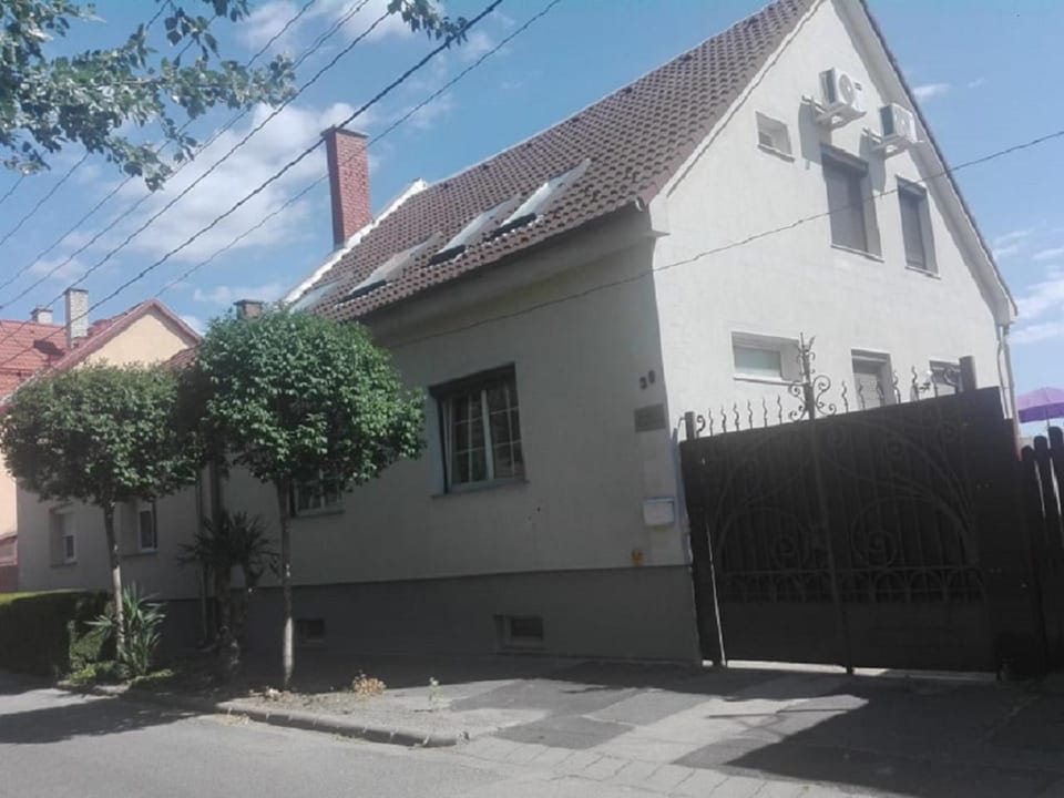 Property building, Street view