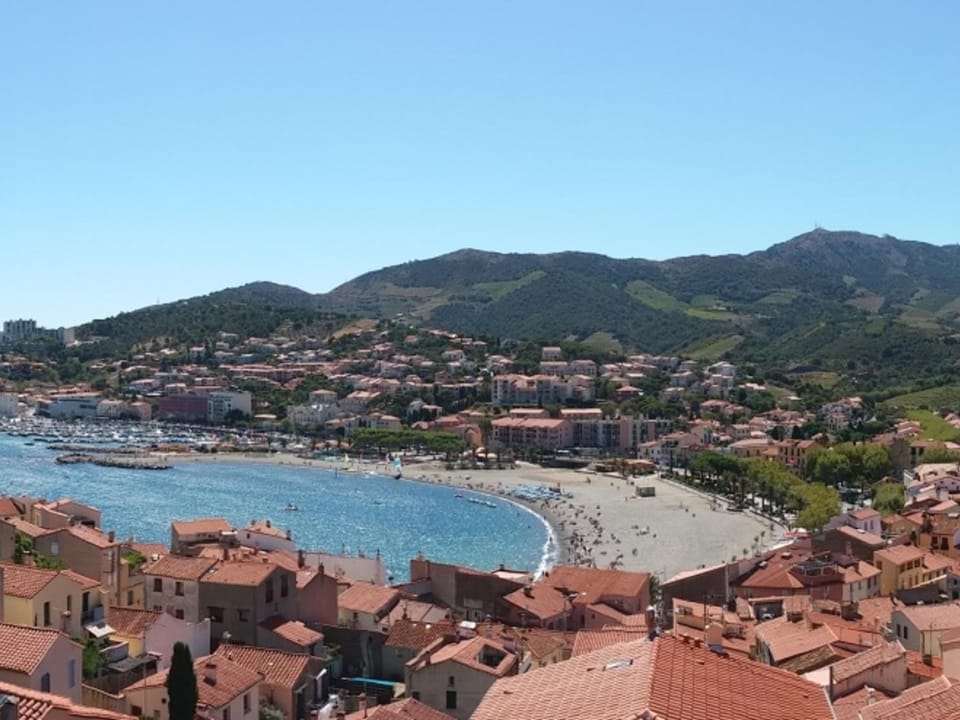 Banyuls-sur-Mer, Appartement Duplex avec Garage - FR-1-309-276 Apartment in Port-Vendres