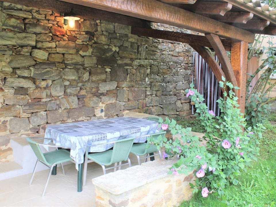 Location paisible proche de Belvès, animaux admis, terrasse - FR-1-616-147 House in Occitanie