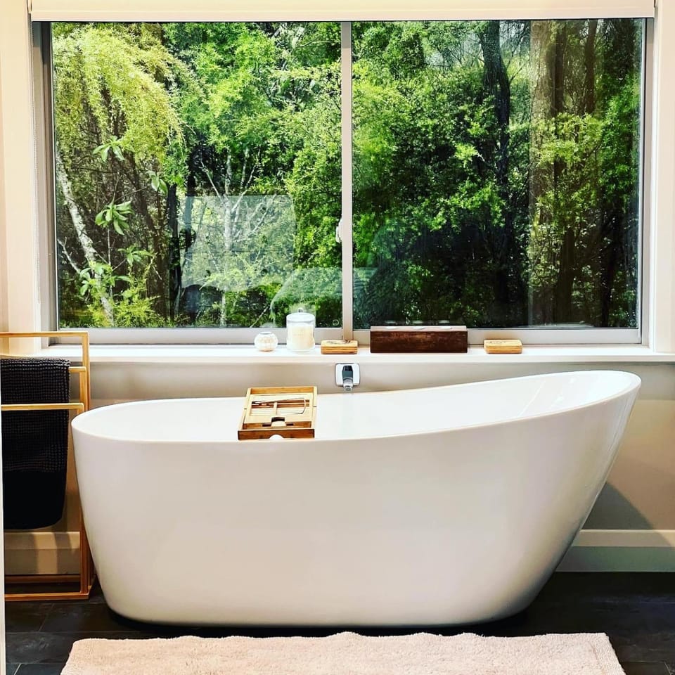 Bathroom, Bath
