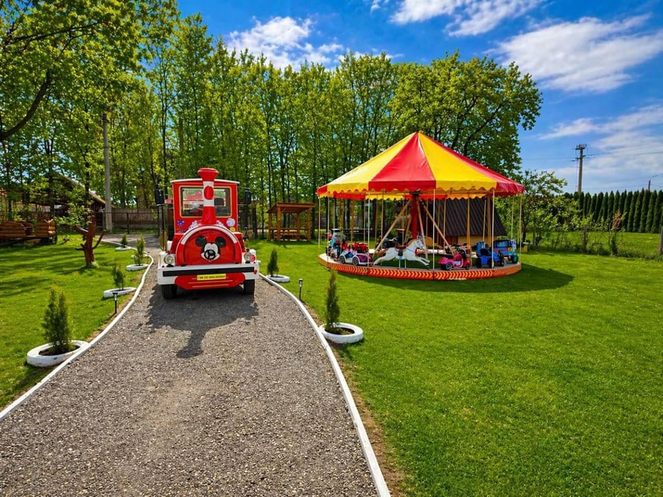 Casa Marinca Bed and Breakfast in Romania