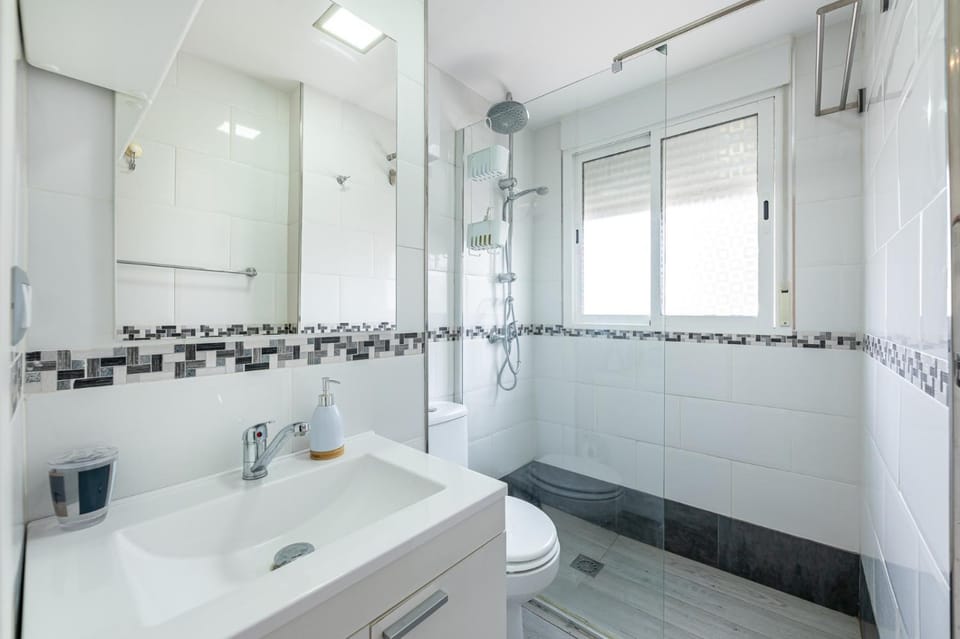 Solaz-Andaluz City Center Apartment BY NAMASTE ELITE Apartment in Torremolinos