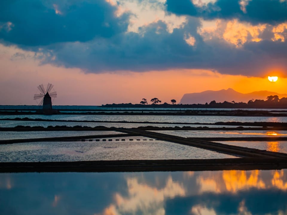 Nearby landmark, Sunset