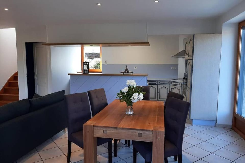 LA MAISON BLEUE House in Brittany