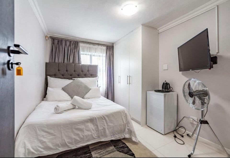 HOUSE 72 Bed and Breakfast in Cape Town