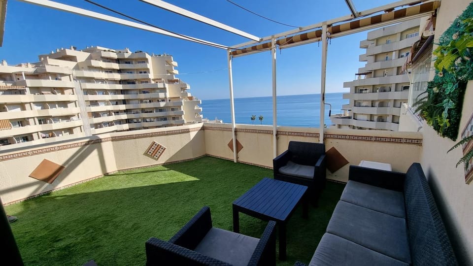 Property building, Patio, Communal lounge/ TV room, Day, Natural landscape, View (from property/room), Balcony/Terrace, Balcony/Terrace, Living room, Seating area, Evening entertainment, Sea view